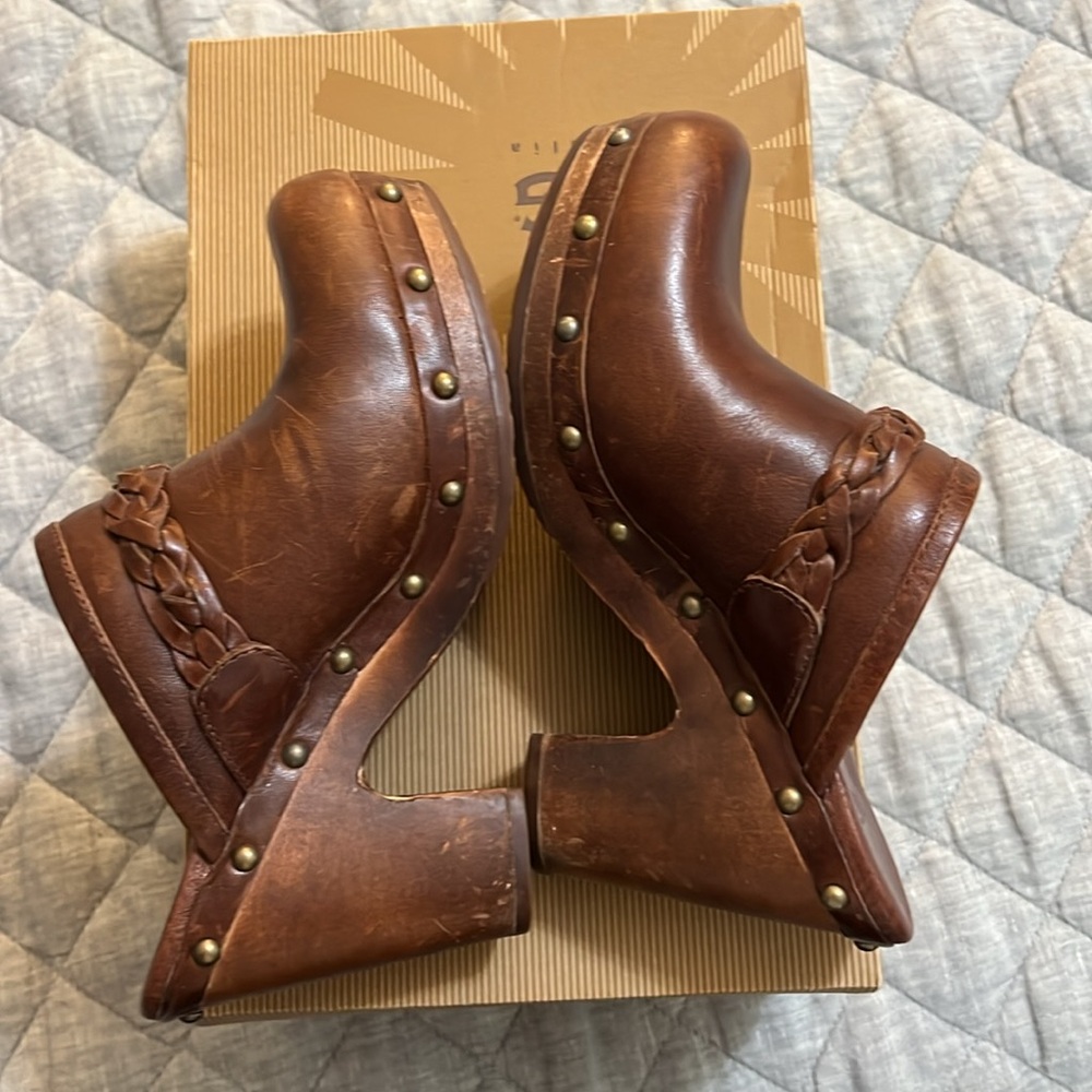 Ugg Platform Clogs - image 5